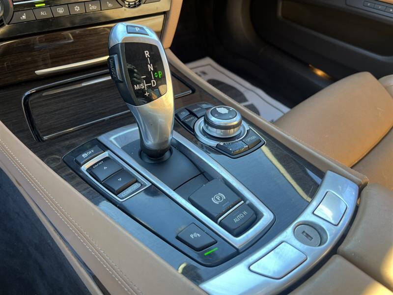 2009 BMW 7 Series 750i