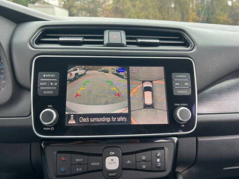 2022 Nissan LEAF SL PLUS