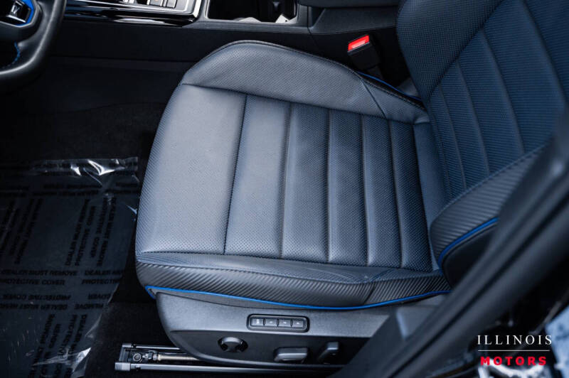 2024 Volkswagen Golf R 4Motion