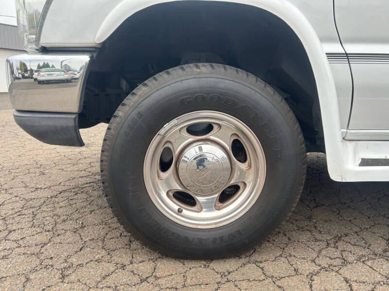 2008 Ford E-Series E-250 SD