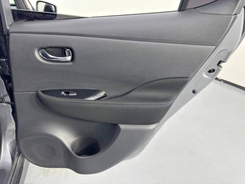 2023 Nissan LEAF SV PLUS