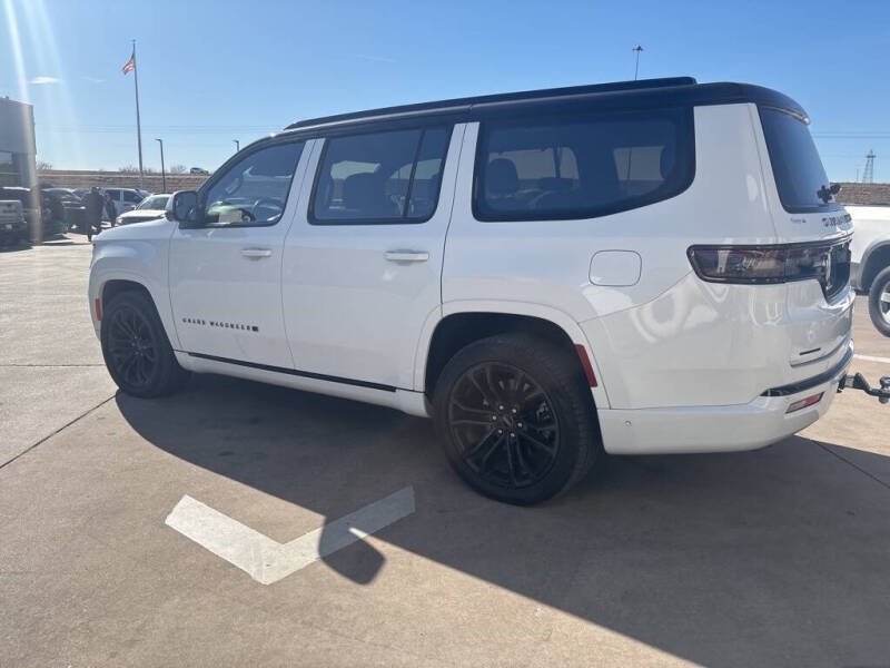 2022 Jeep Grand Wagoneer Series II