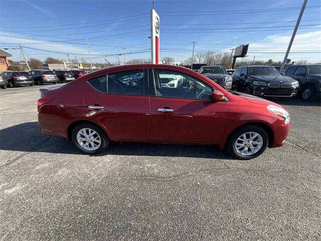 2017 Nissan Versa 1.6 SV