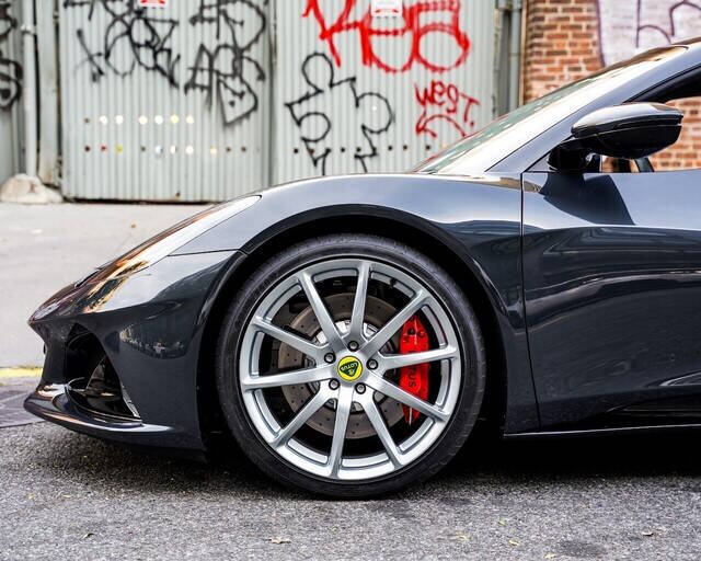 2025 Lotus Emira 20