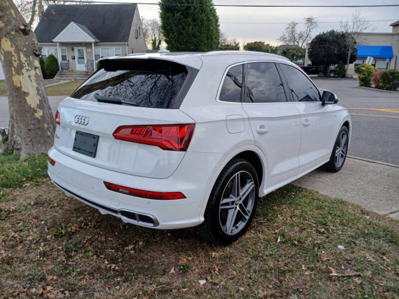2018 Audi SQ5 3.0T quattro Premium Plus