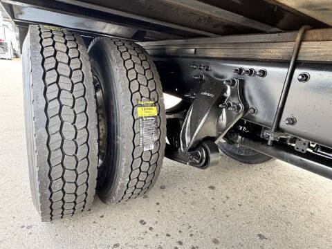 2016 Freightliner M2 106