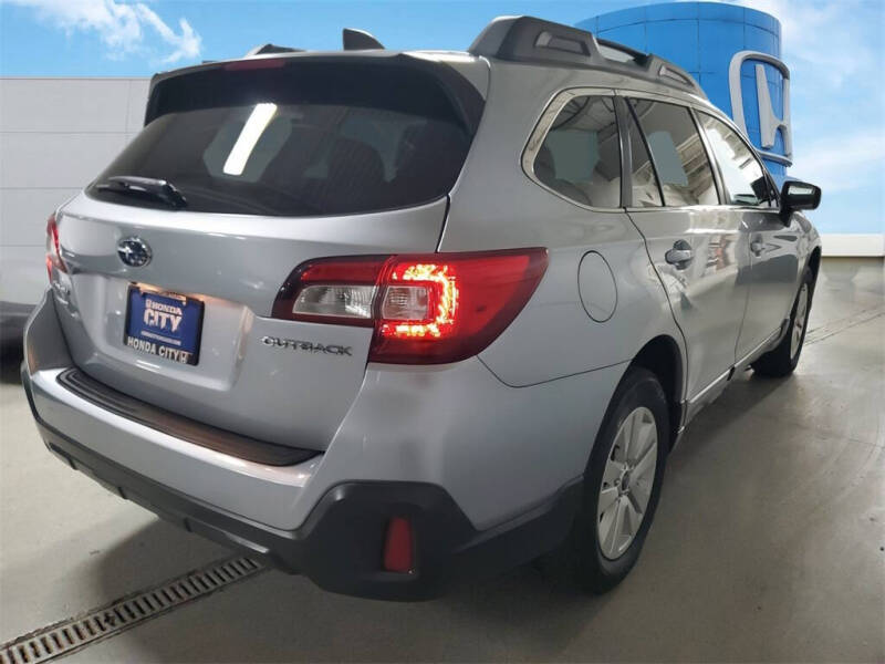 2019 Subaru Outback 2.5i Premium