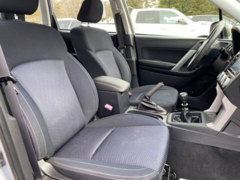 2016 Subaru Forester 2.5i