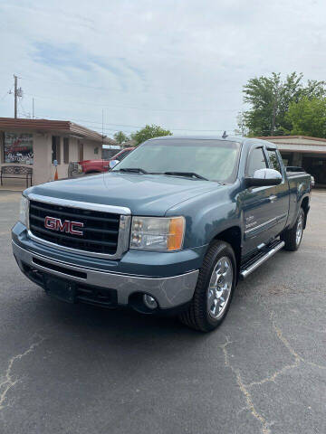 2010 GMC Sierra 1500 for sale at Gator's Auto Sales in Garland TX