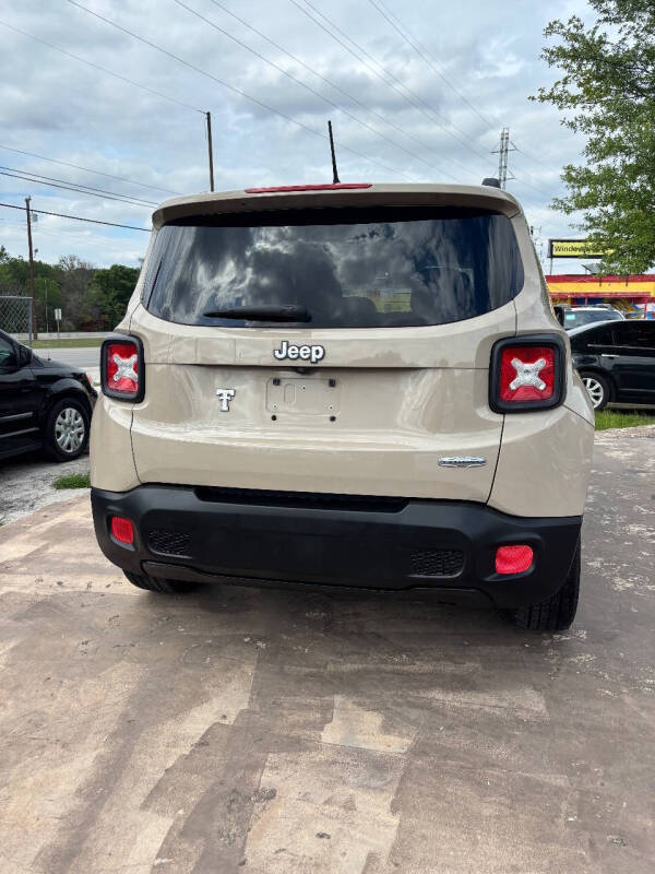 2015 Jeep Renegade Latitude - Photo 3