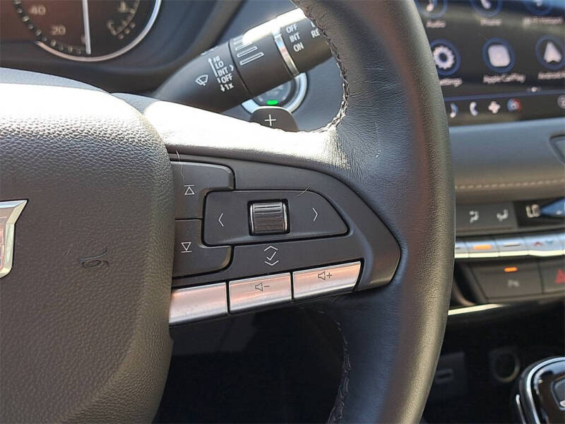 2022 Cadillac XT4 Luxury