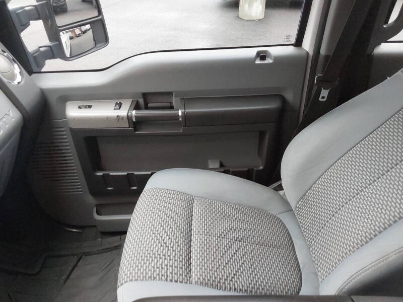 2013 Ford F-250 Super Duty XLT