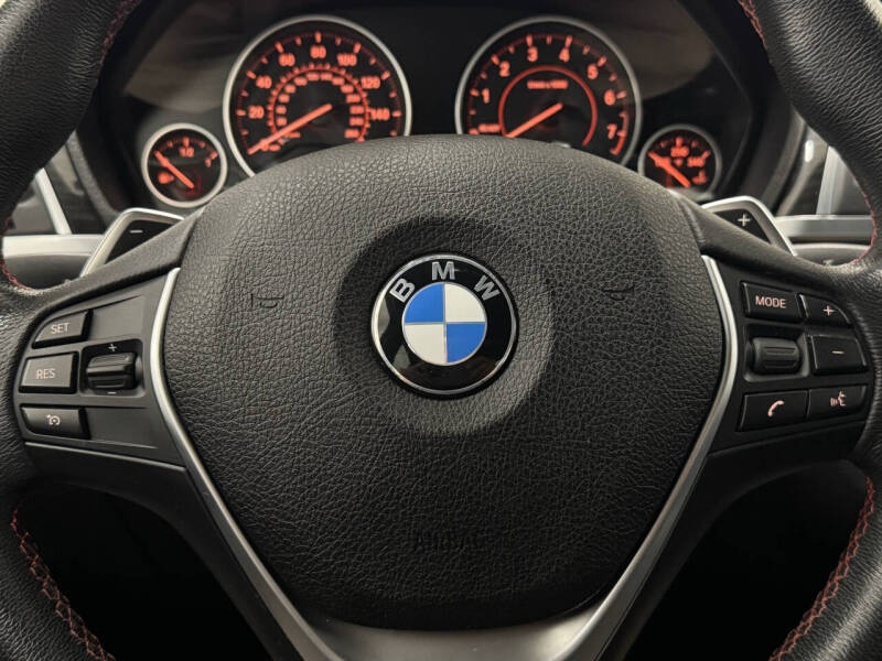 2017 BMW 3 Series 330i