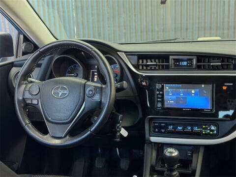 2016 Scion iM