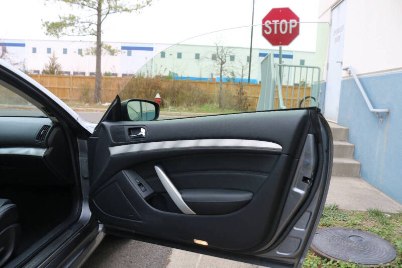 2013 Infiniti G37 Coupe x