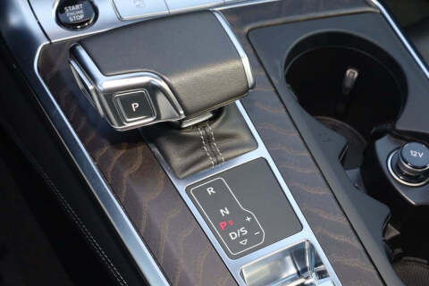 2022 Audi A6 quattro Premium Plus 55 TFSI