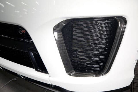 2020 Land Rover Range Rover Sport SVR