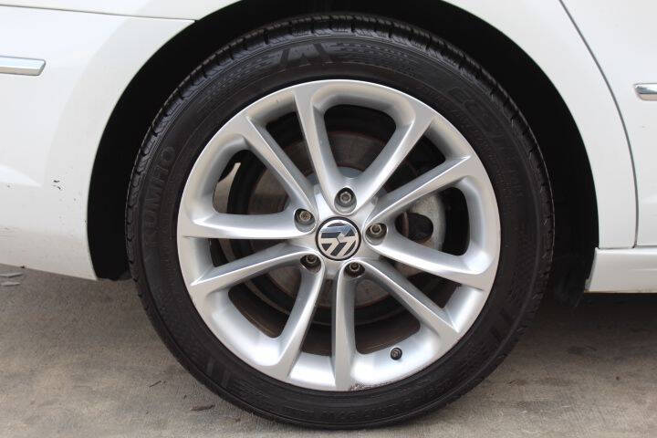 2010 Volkswagen CC Luxury