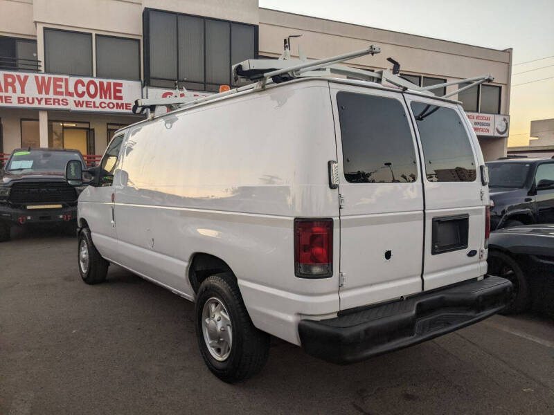 2009 Ford E-Series E-250