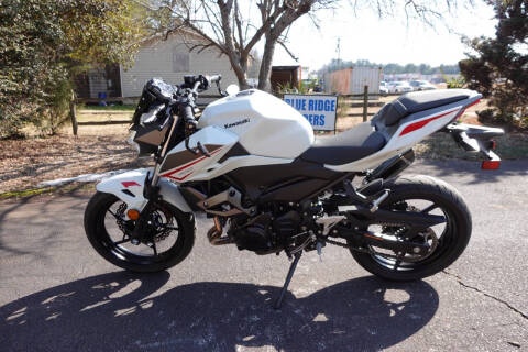 2022 Kawasaki Z400
