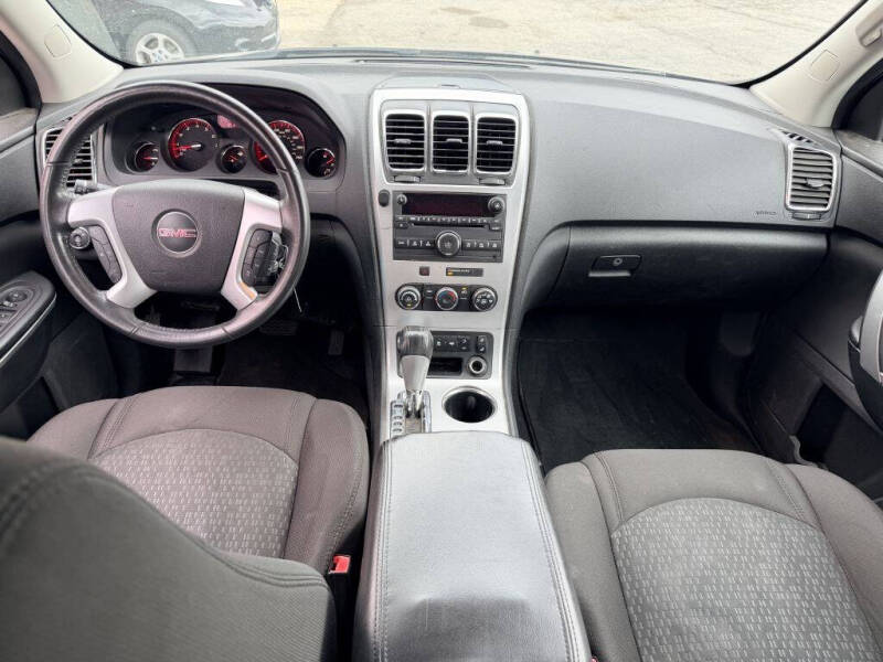 2011 GMC Acadia SLE
