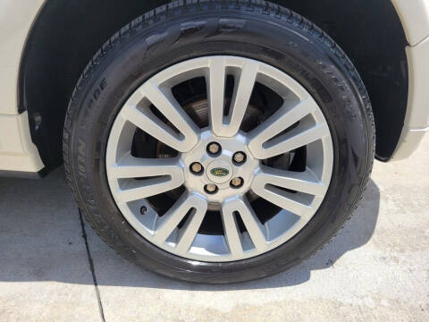 2009 Land Rover LR2 HSE