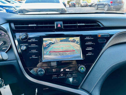 2019 Toyota Camry SE