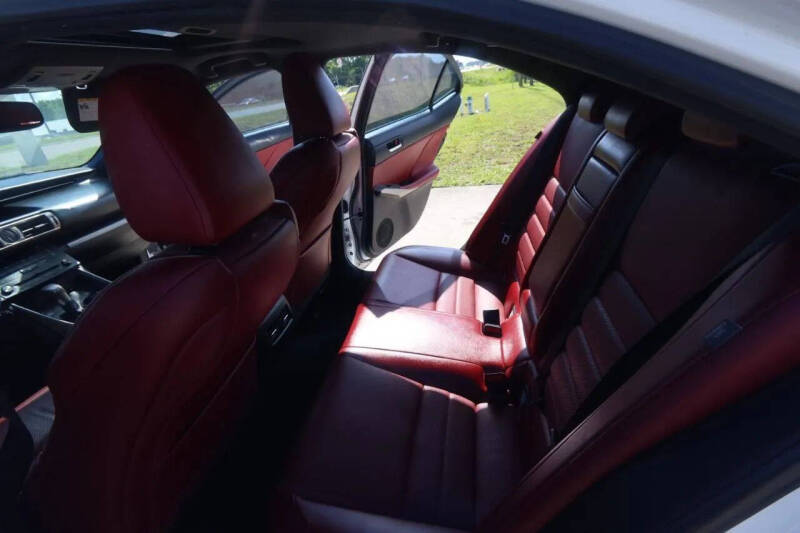 2016 Lexus IS 200t