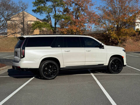 2023 Cadillac Escalade ESV Sport