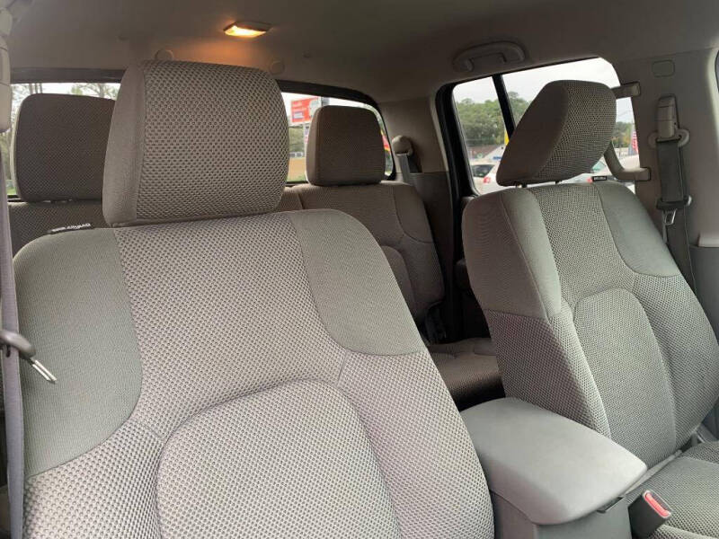 2016 Nissan Frontier S