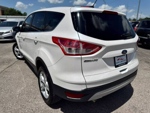 2016 Ford Escape SE