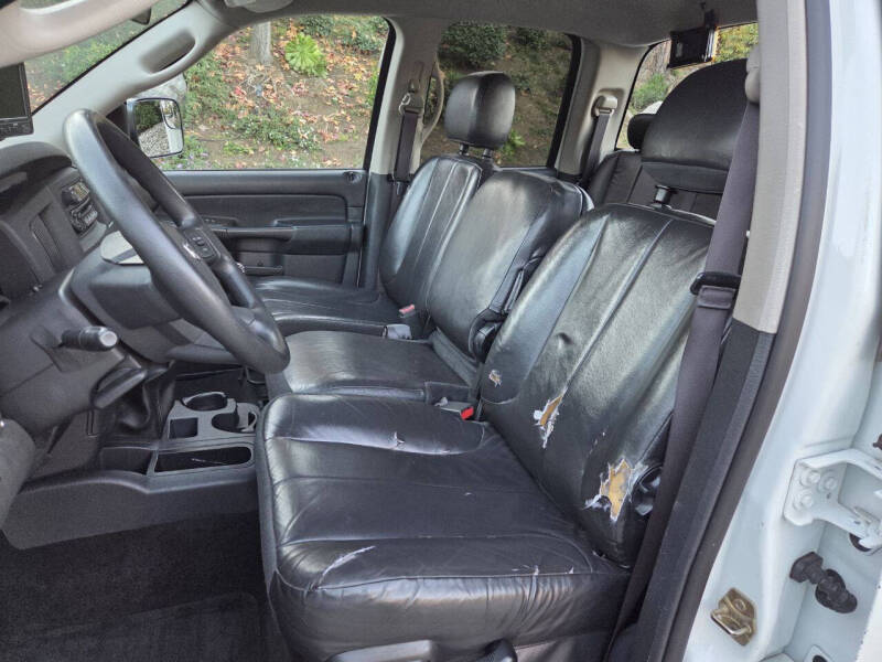 2004 Dodge Ram 3500 SLT