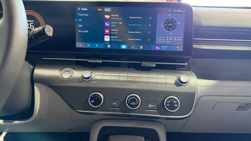 2024 Hyundai Kona SE