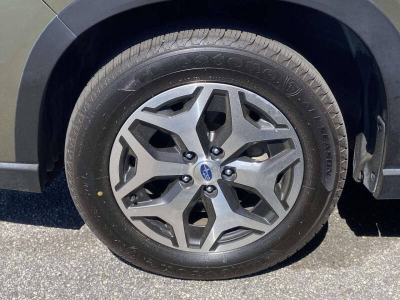 2023 Subaru Forester Premium