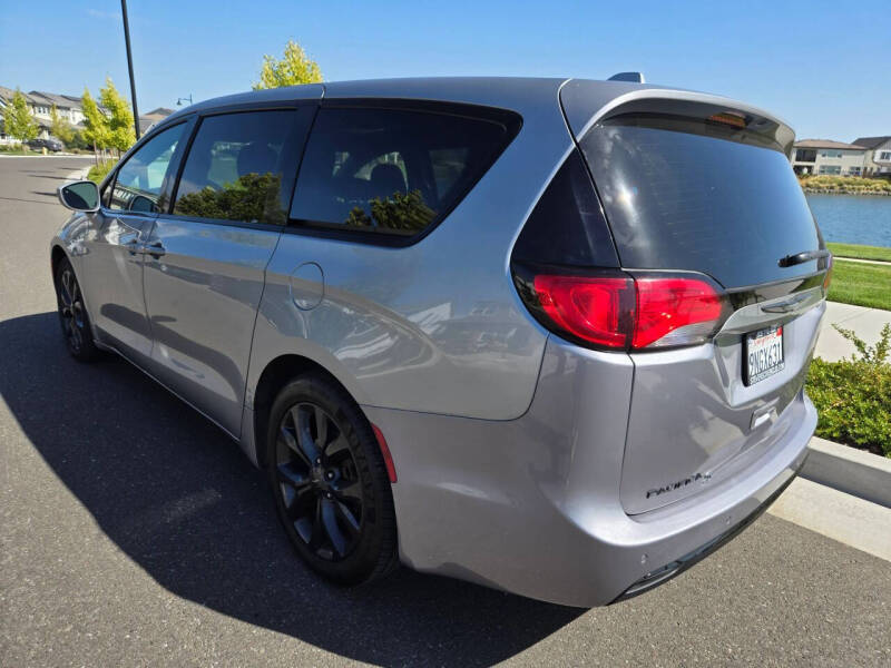 2019 Chrysler Pacifica Touring Plus