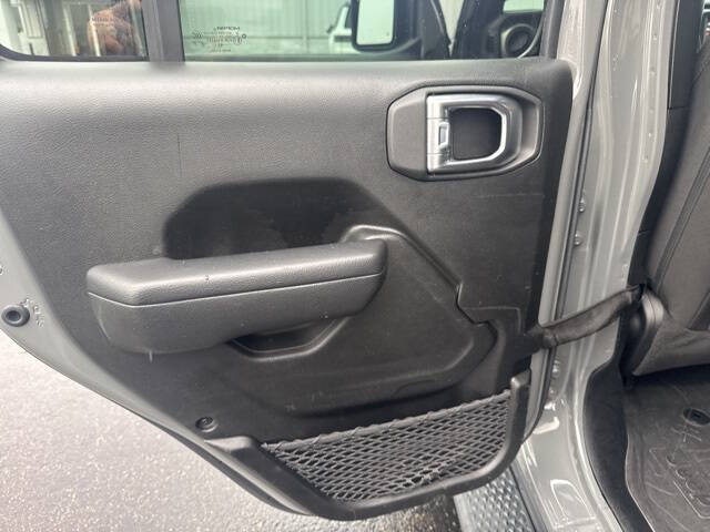 2023 Jeep Gladiator Sport