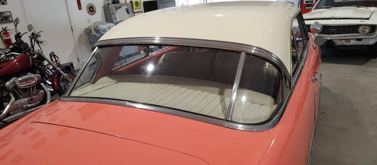 1951 Ford Crown Victoria 10