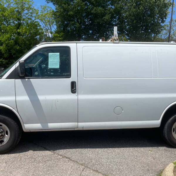 2020 Chevrolet Express 2500