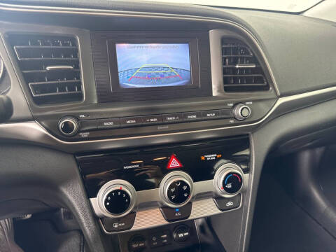 2019 Hyundai Elantra
