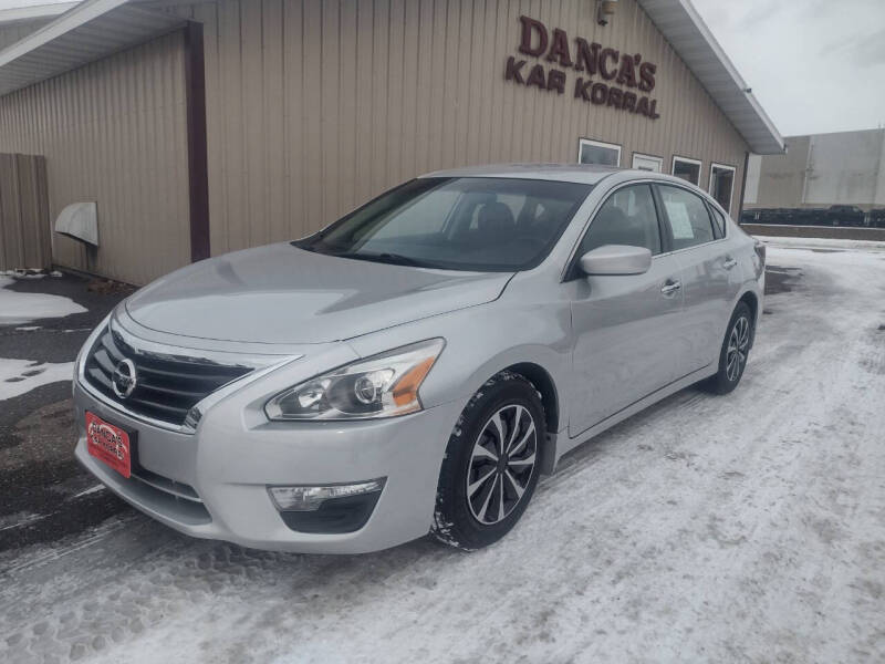 2014 Nissan Altima for sale at DANCA'S KAR KORRAL INC in Turtle Lake WI