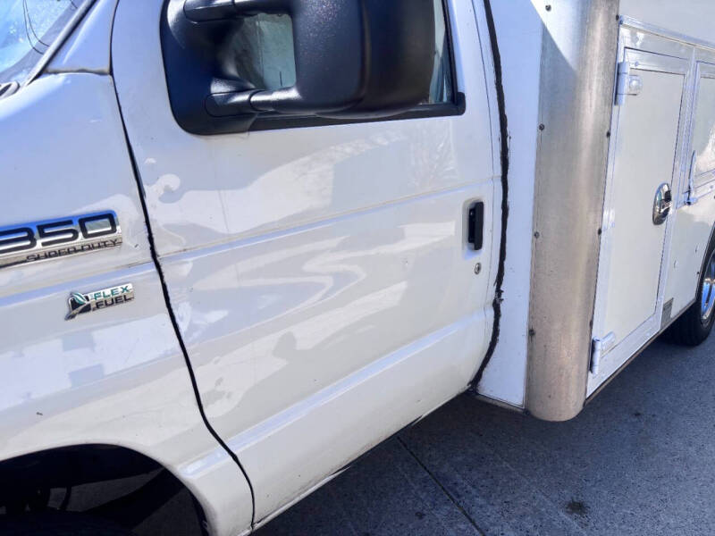 2012 Ford E-Series E-350 SD