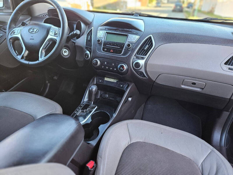 2012 Hyundai Tucson GLS