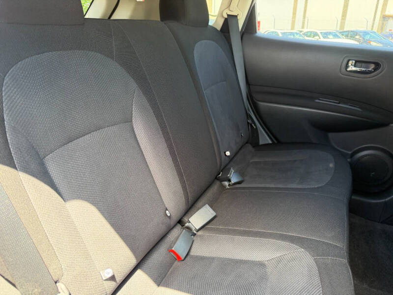 2013 Nissan Rogue S