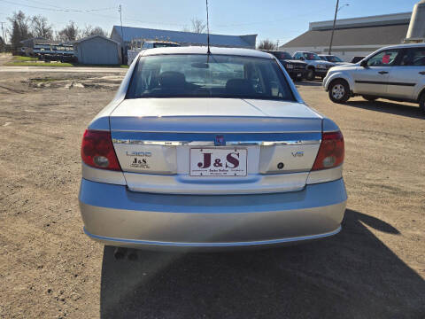 2004 Saturn L300 3