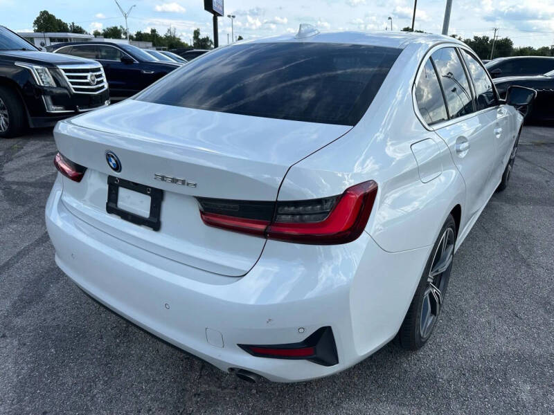 2022 BMW 3 Series 330e