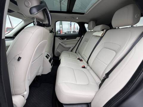 2022 Jaguar F-PACE P250 S