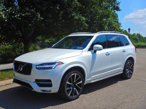 2018 Volvo XC90 T6 Momentum