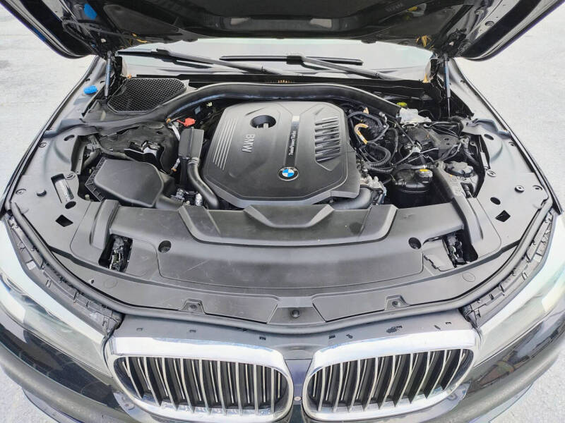 2016 BMW 7 Series 740i