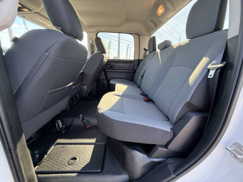 2023 RAM 1500 Classic Tradesman