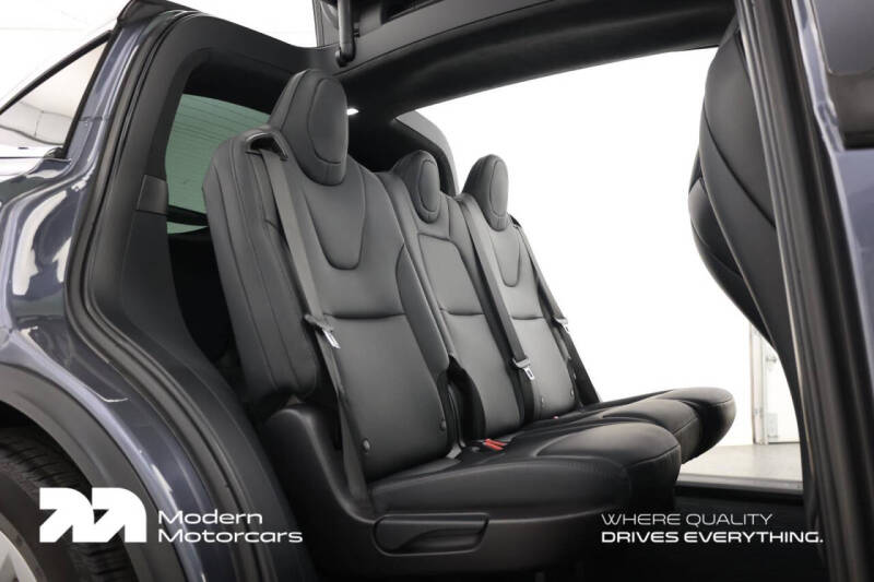 2020 Tesla Model X Long Range